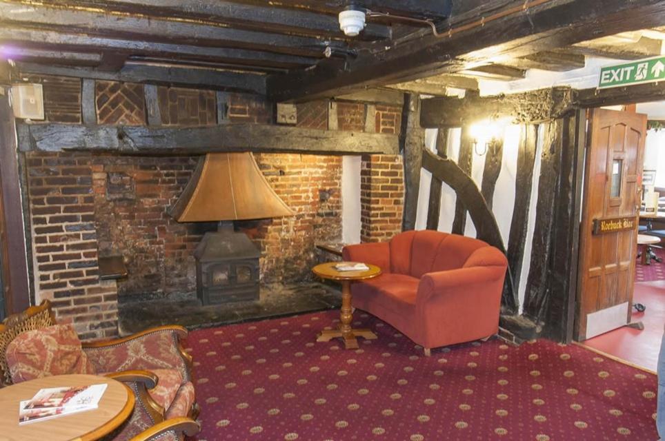 Roebuck Inn Stevenage Eksteriør bilde