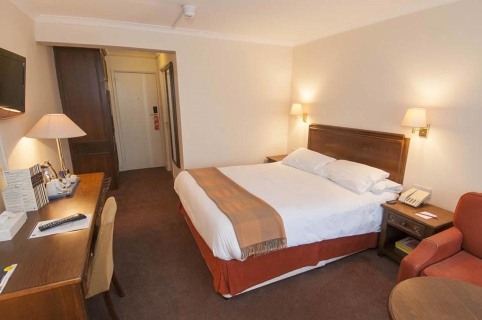 Roebuck Inn Stevenage Eksteriør bilde